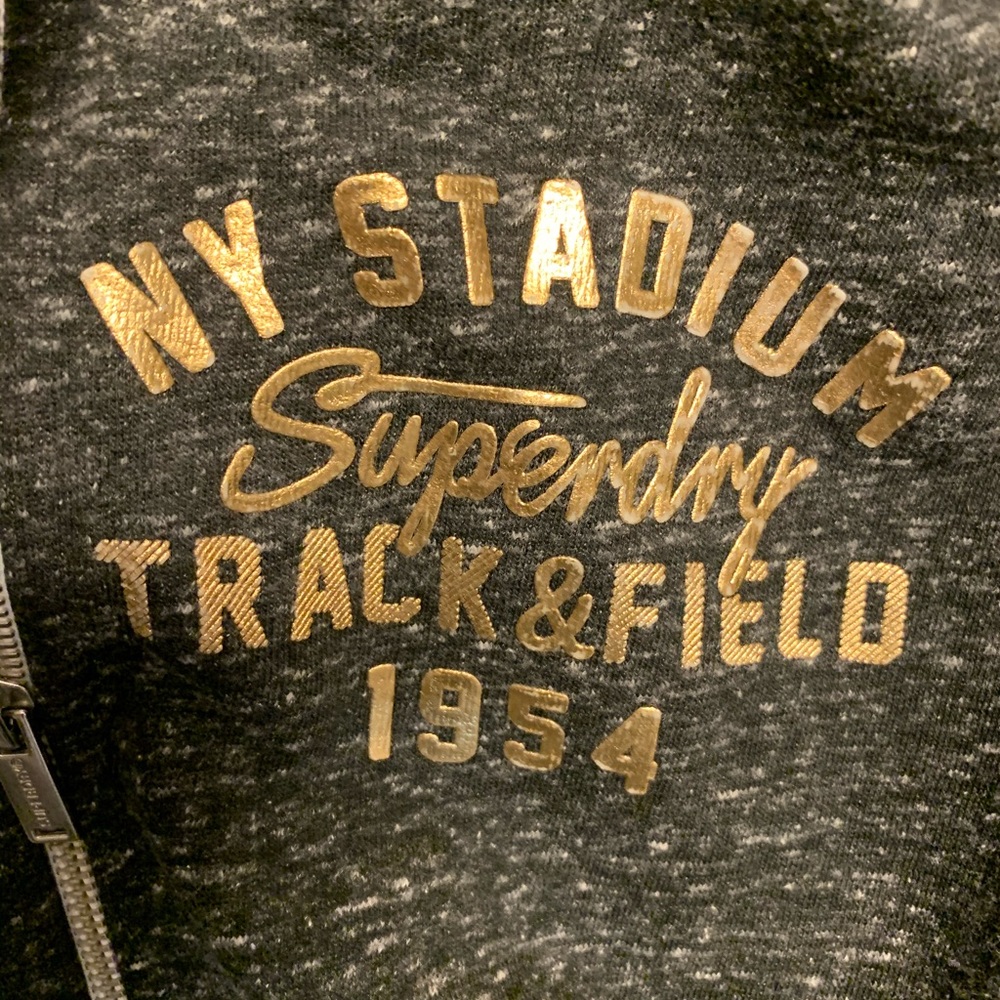 Superdry zip up hoodie brand new - Picture 2 of 3